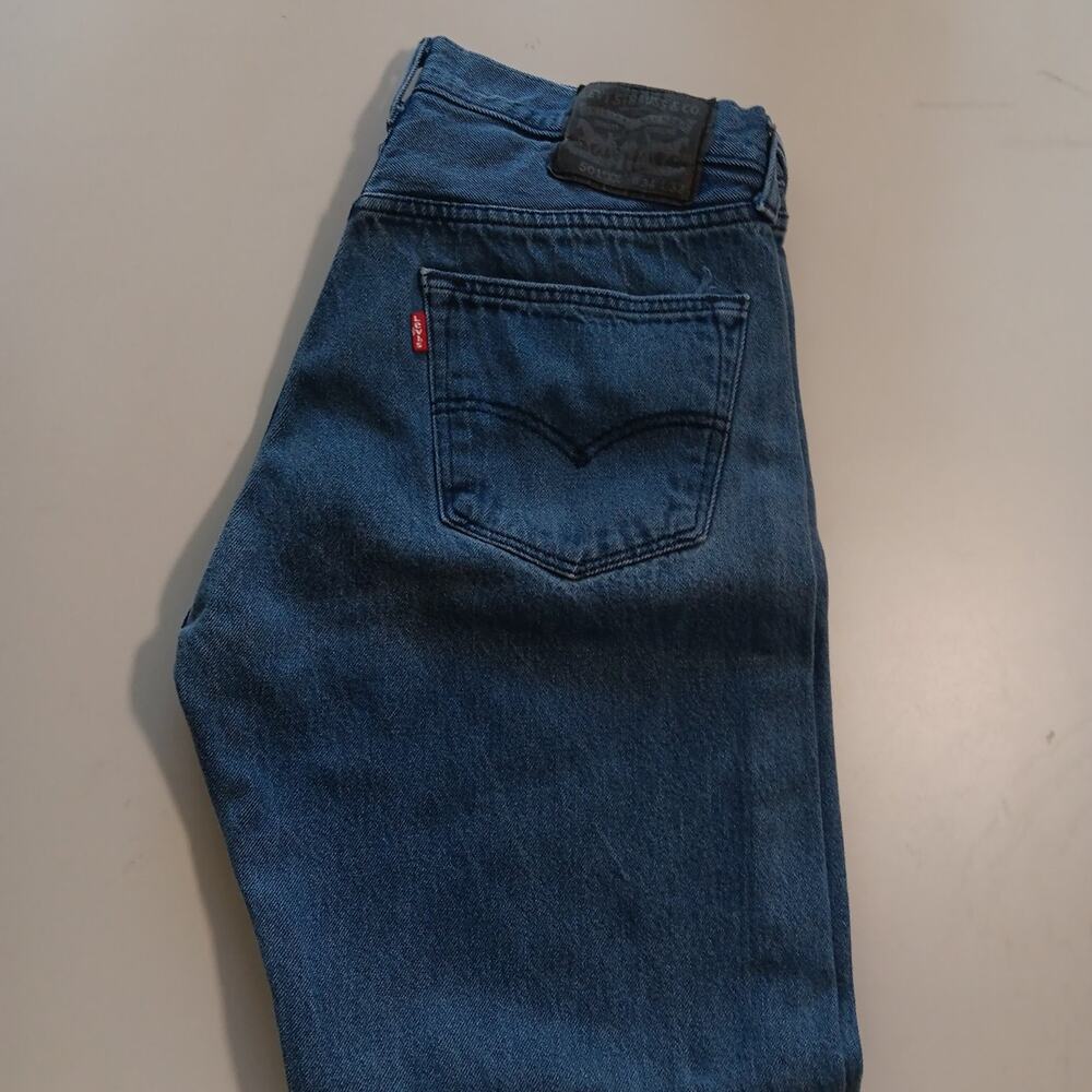 Levi's Classic Indigo Straight Jeans